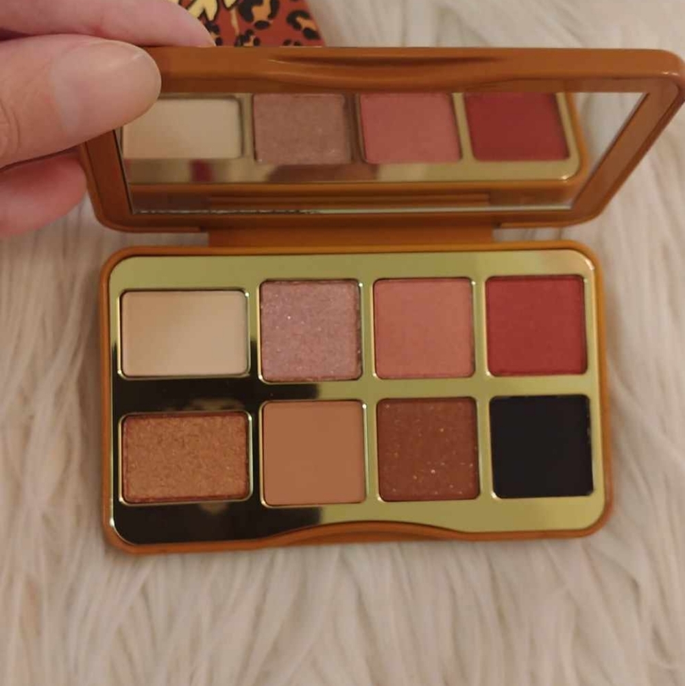 💖FIRM! NWT TOO FACED KITTY LIKES TO SCRATCH MINI EYESHADOW PALETTE (LAST ONE AV - Picture 8 of 10
